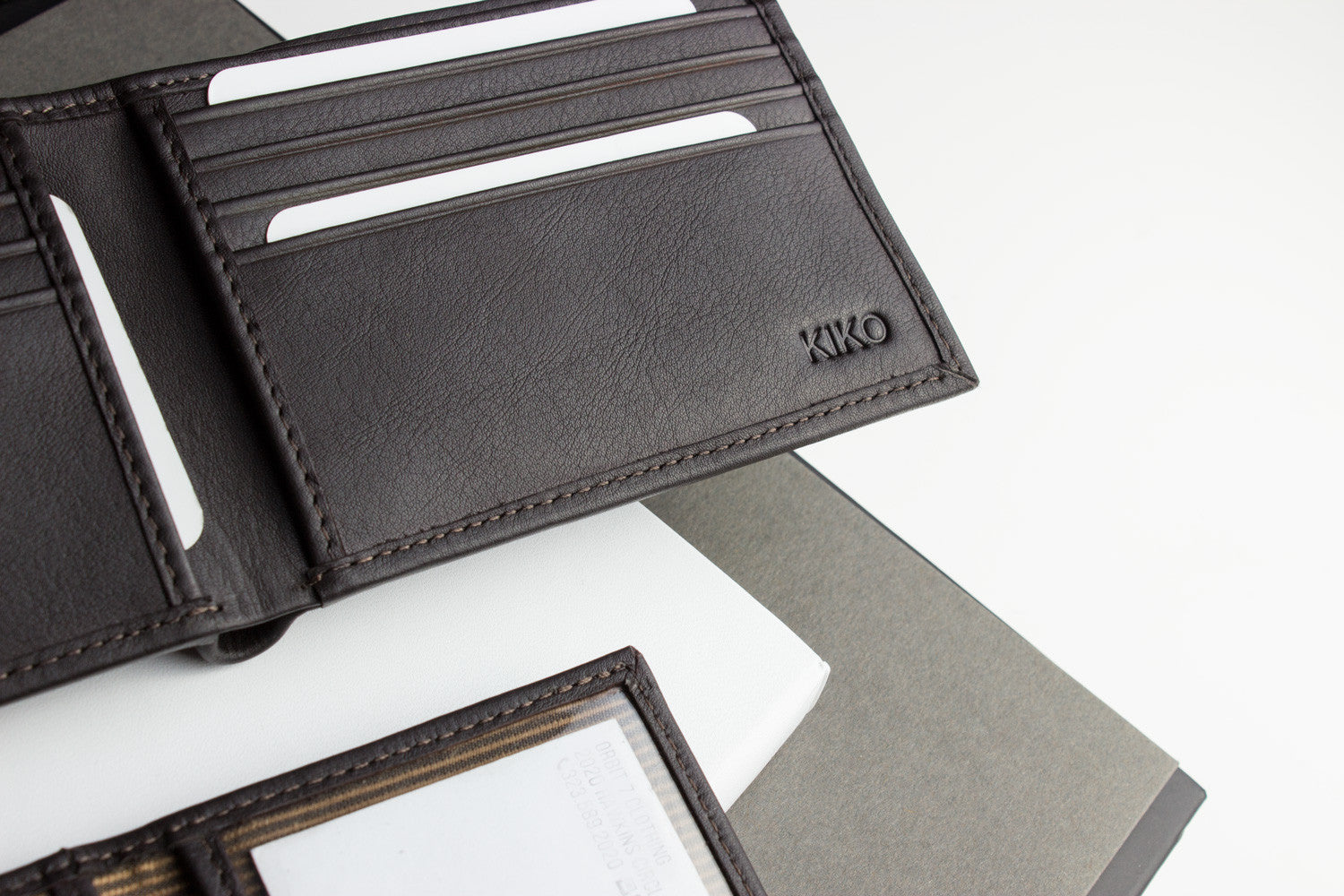 Men's Kiko Traditional Glove Tanned Cowhide Bifold Wallet