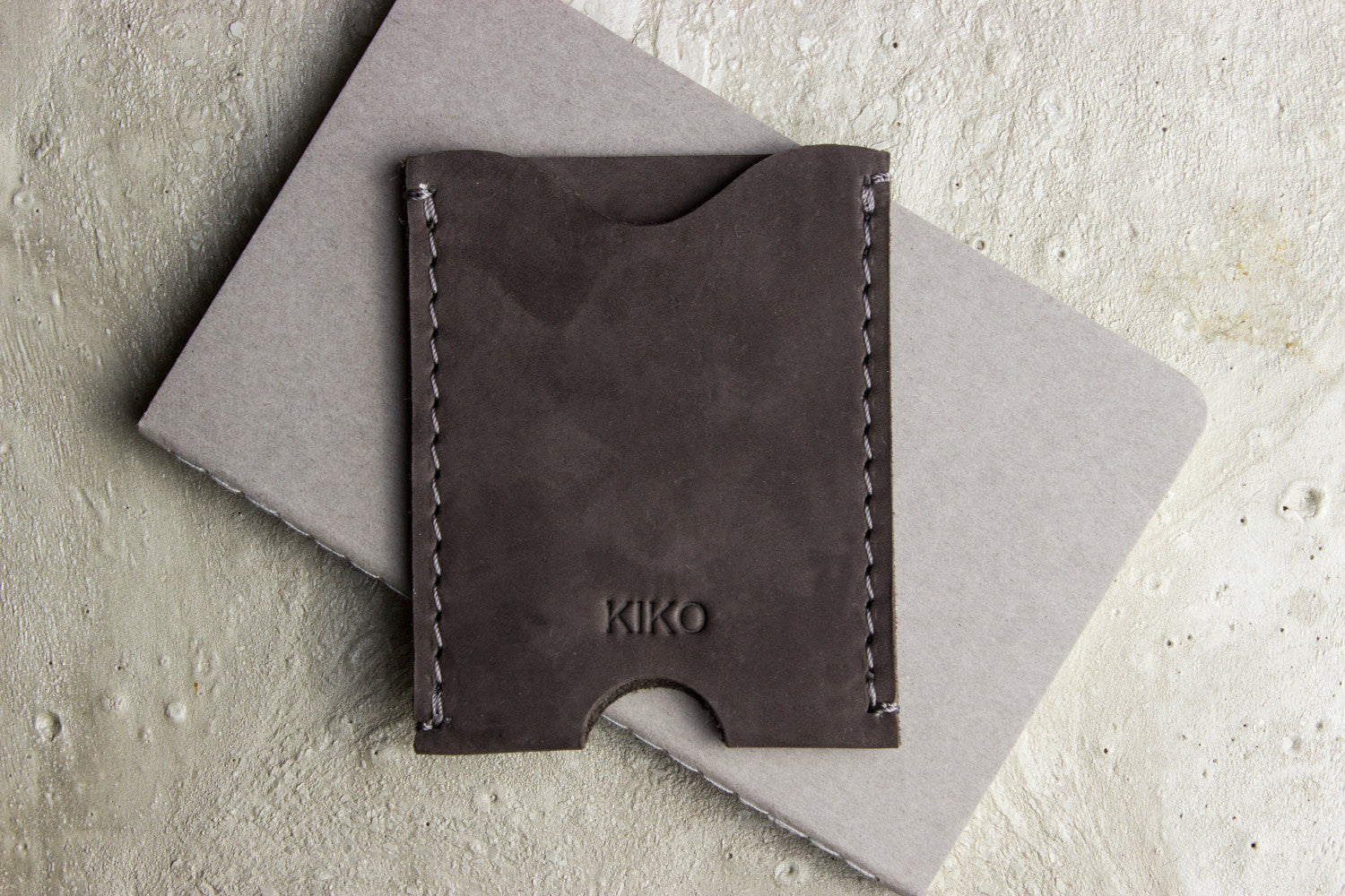 Men's Kiko Double Sided Cowhide Leather Card Case — Brown