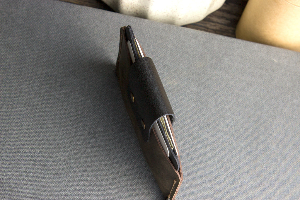 Men's Kiko Two-Tone Cowhide Leather Card Case — Brown
