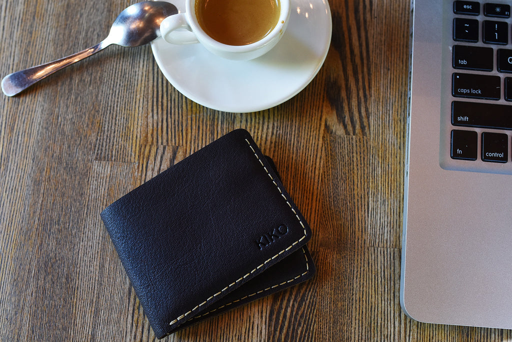 Men's Kiko Wave Bifold Leather Wallet — Brown