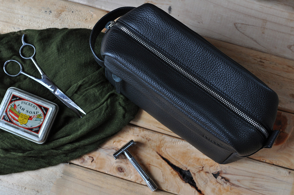 Men's Kiko Leather Dopp Kit Travel Bag — Black
