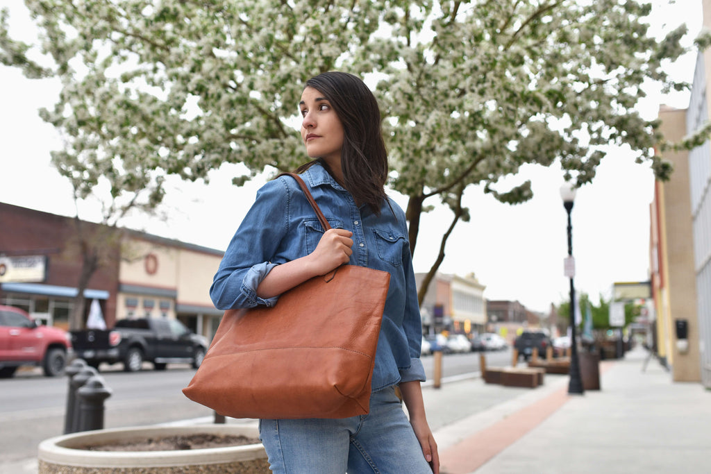 Women's Kiko Classic Genuine Leather Tote Bag — Brown