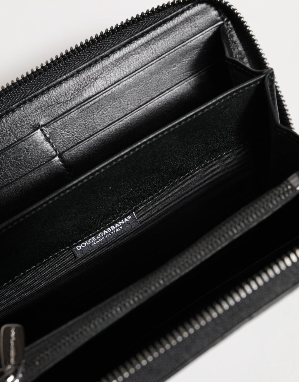 Dolce & Gabbana Men's Black Calfskin Caiman Leather Logo Plaque Zip-Around Continental Wallet