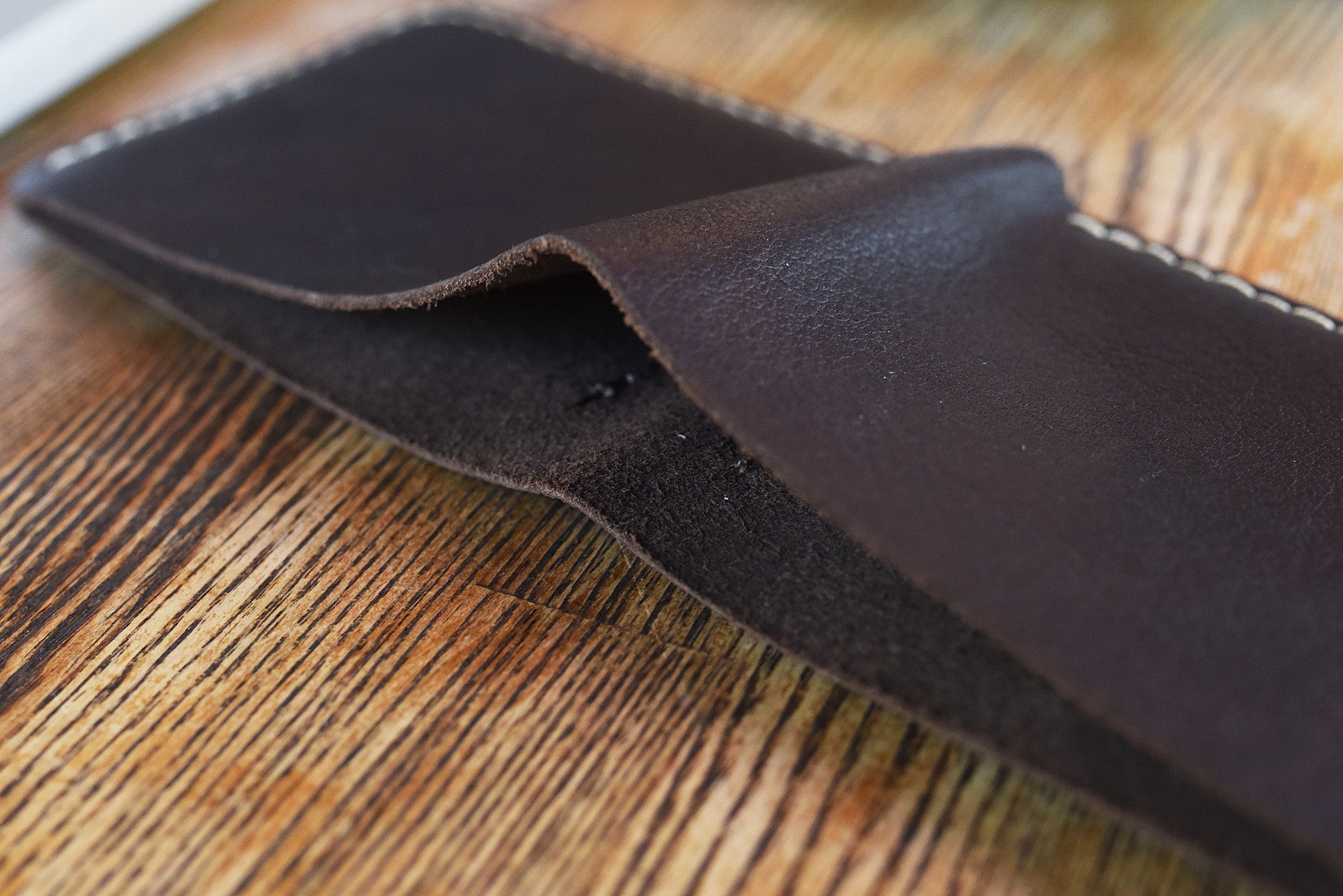 Men's Kiko Wave Bifold Leather Wallet — Brown