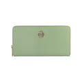 RB1084SBF | Women's zippered wallet made in Italy in smooth, matte genuine leather. Mint color. Dimensions: 20 x 10 x 2.5 cm.
