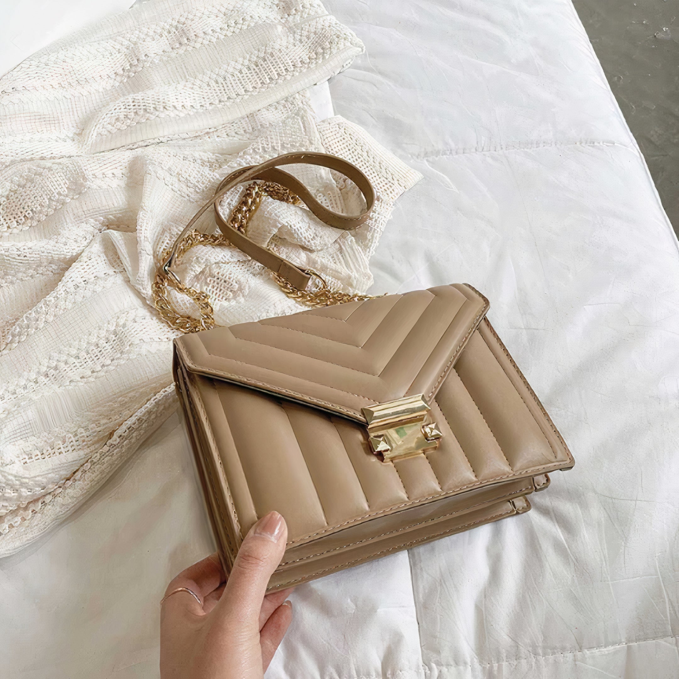 Women's Roxy Quilted Shoulder Bag
